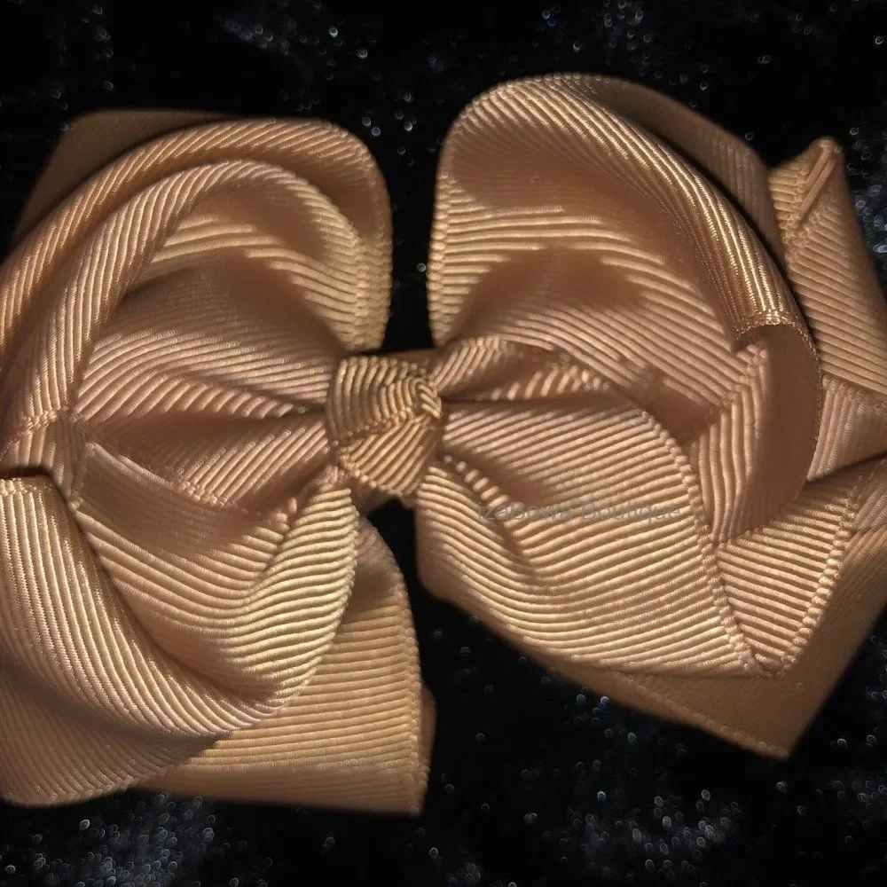 **** Brown 4